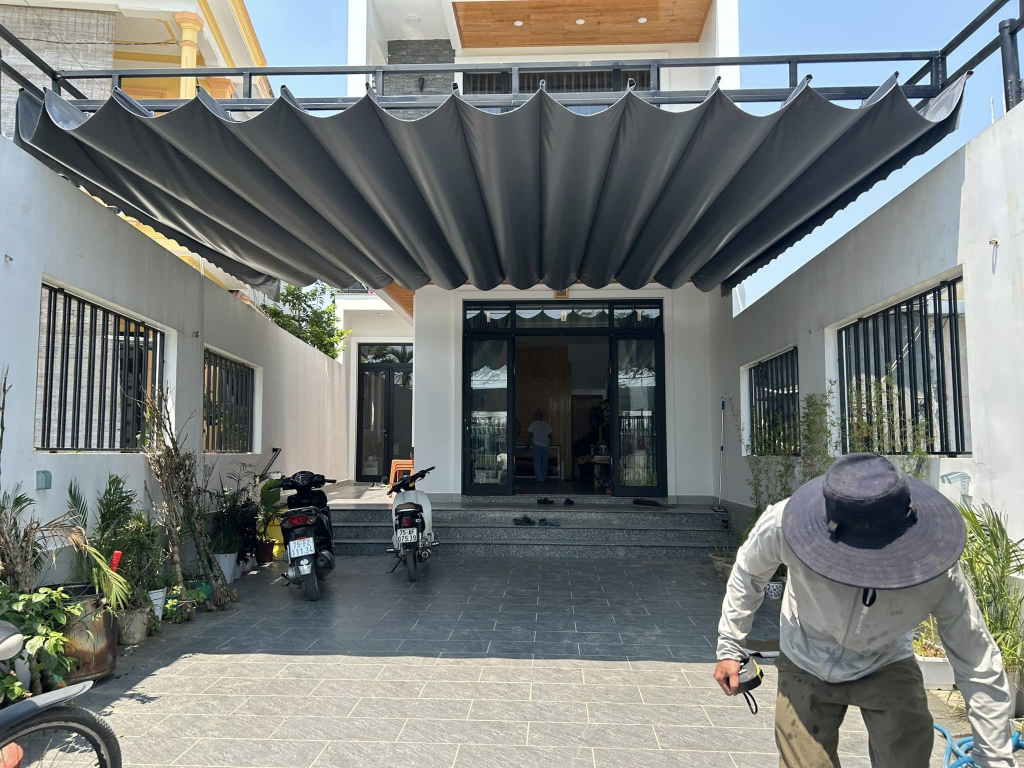 mái hiên trước nhà đẹp